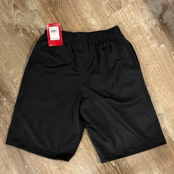 NWT, new Jordan Black Sports Men’s Shorts with Logo - Picture 5 of 5
